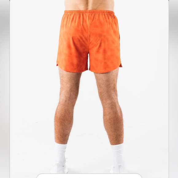 Alphalete Men’s Dynamic Short - Picture 2 of 7